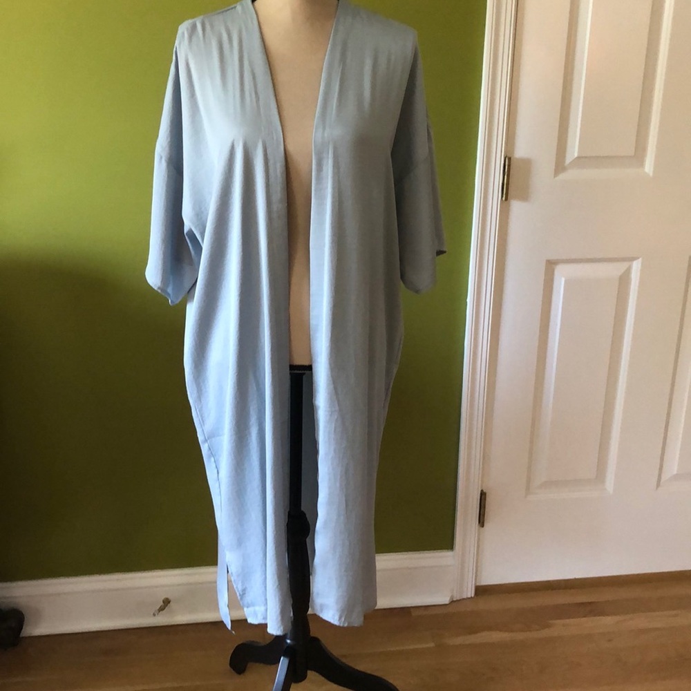 NWT Blue Forever 21 Kimono